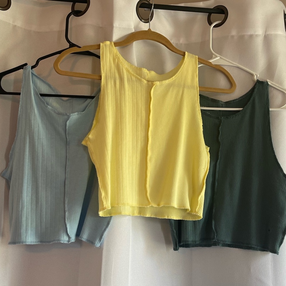American Eagle tank top bundle